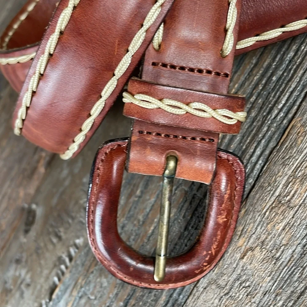 Talbots stitched leather‎ belt EUC size L